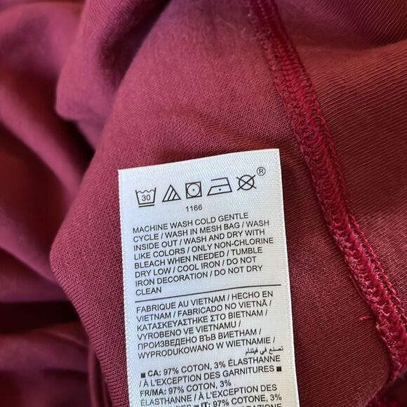 ATHLETA Sundown Sweatshirt Tank, Berry, Size Small - Picture 8 of 8